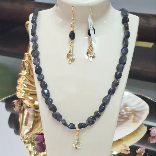 İyolit (Iolite) Taşı (Kolye)